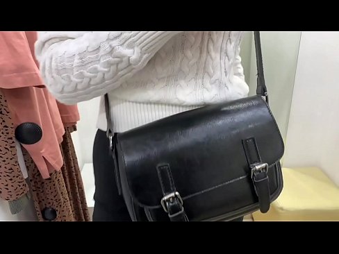 ❤️ ציבור מאַסטערביישאַן פון יונג הור פעראַלבעררי מיט אַ דילדאָ אין די פּאַסן צימער פּאָרן ווידעא ביי אונדז ﹏