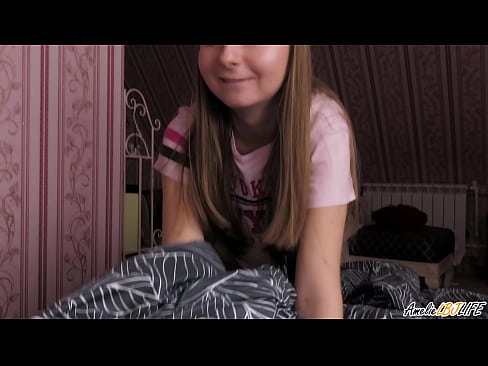 ❤️ בלאָנדי סאַקס די BFF ס דיפּלי און באַקומען קום אין איר מויל פּאָרן ווידעא ביי אונדז ﹏