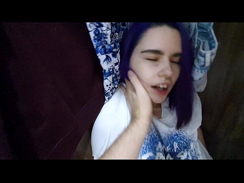 ❤️ געפונען מיין שוועסטער אין די שאַפע און געהאָלפֿן איר קומען פּאָרן ווידעא ביי אונדז ﹏